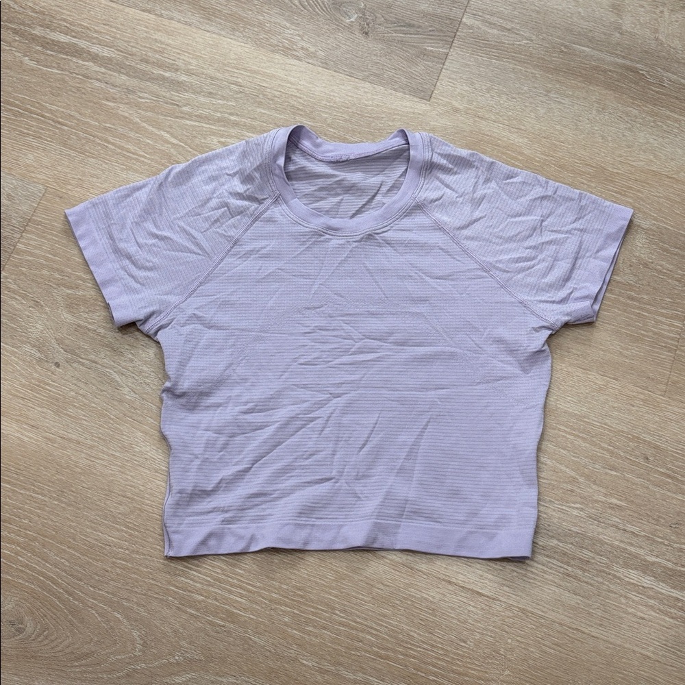 lululemon athletica Lavender Short Sleeve Crew Crop Top